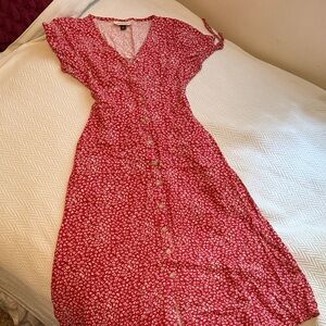 Universal Thread Red Floral Midi Dress